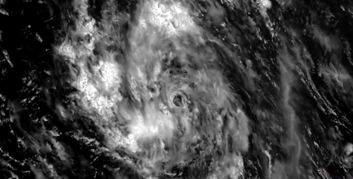 furacao-erin-ganha-forca-e-se-torna-um-dos-mais-rapidos-da-historia-|-cnn-brasil