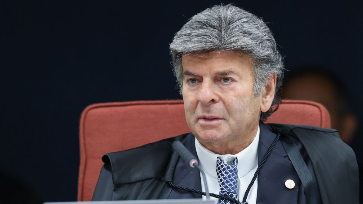 veja-momento-em-que-fux-critica-interferencia-de-dino-e-cobra-“combinado”-|-cnn-brasil veja-momento-em-que-fux-critica-interferencia-de-dino-e-cobra-“combinado”-|-cnn-brasil
