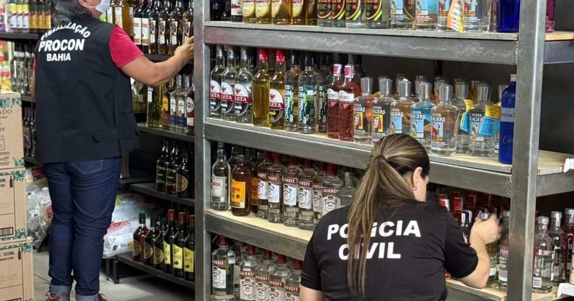 intoxicacao-por-metanol-derruba-em-29%-venda-de-destilados-em-supermercados-|-cnn-brasil