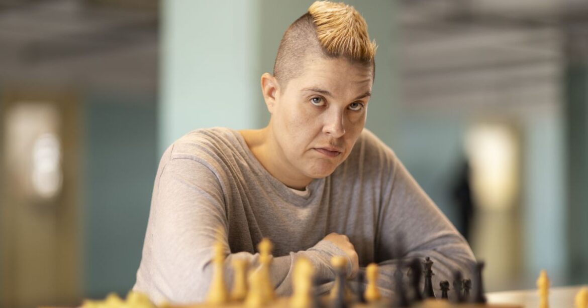 “tremembe”:-atriz-de-“sandrao”-rebate-criticas-a-aparencia:-“fico-triste”-|-cnn-brasil