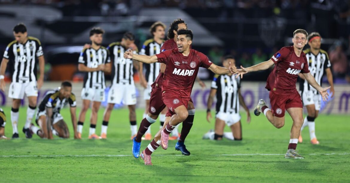 lanus-vence-atletico-mg-nos-penaltis-e-e-bicampeao-da-copa-sul-americana-|-cnn-brasil