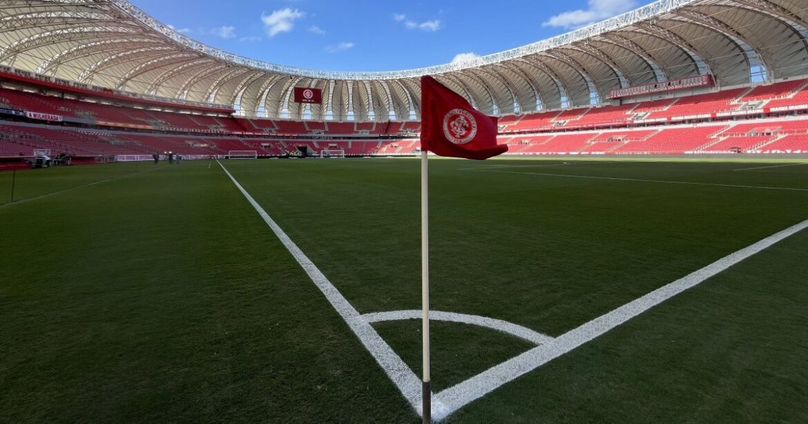 internacional-x-santos:-escalacoes-e-onde-assistir-ao-jogo-do-brasileirao-|-cnn-brasil
