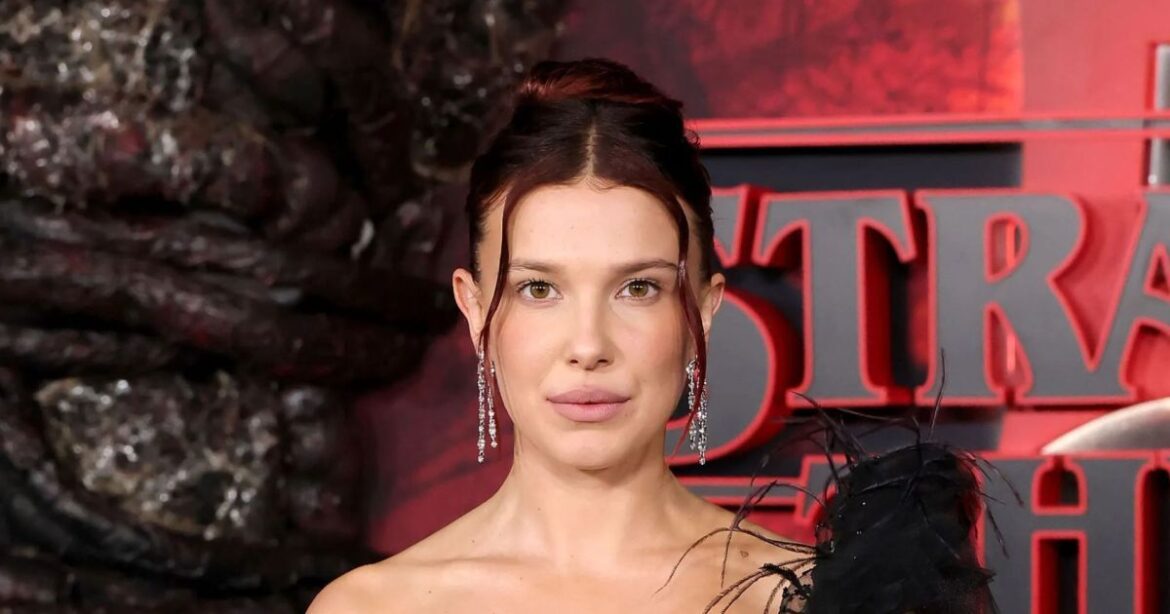 millie-bobby-brown-muda-de-nome-apos-casamento-com-filho-de-bon-jovi-|-cnn-brasil