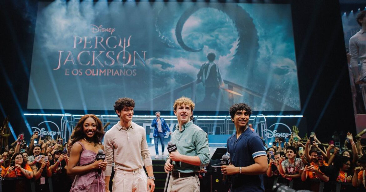 ccxp25:-“percy-jackson”,-“paradise”-e-todas-os-destaques-da-disney+-|-cnn-brasil