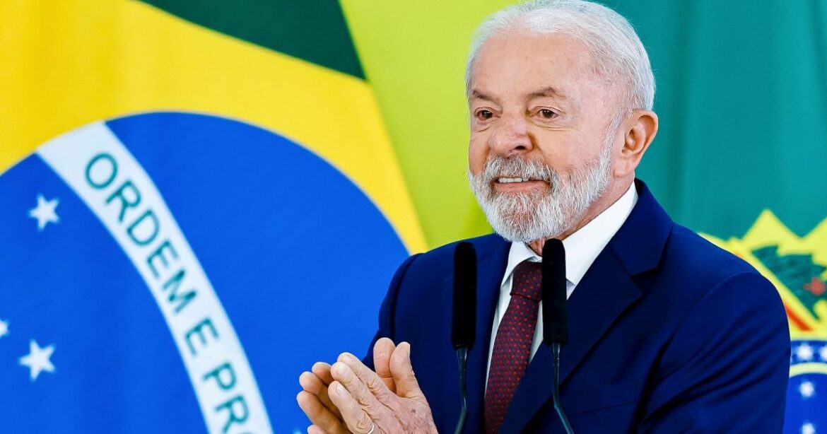 pesquisas-preocupam-lula,-que-aposta-em-escala-6×1-e-isencao-do-ir-|-cnn-brasil
